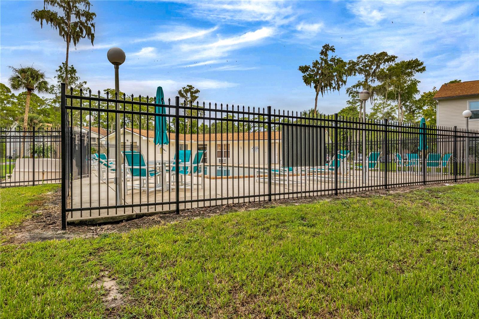 Image 26 of 28 For 1600 Big Tree Road U6