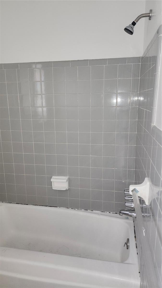 Image 14 of 19 For 1405 Ambassador Avenue