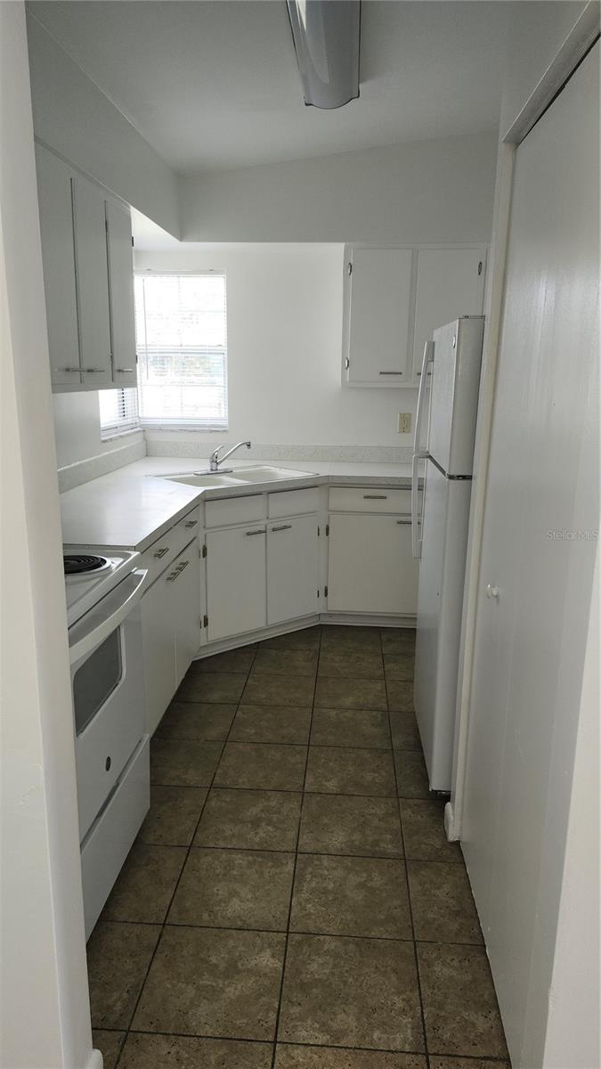 Image 4 of 19 For 1405 Ambassador Avenue