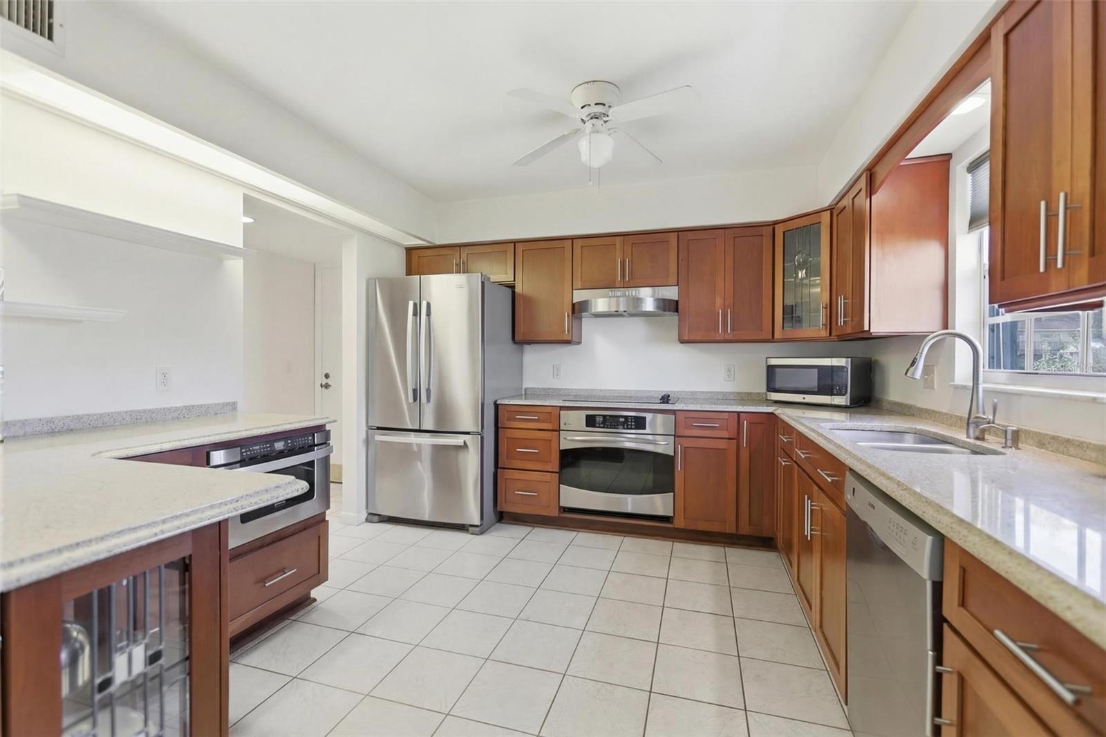 Image 21 of 52 For 1640 Juno Trail 101h