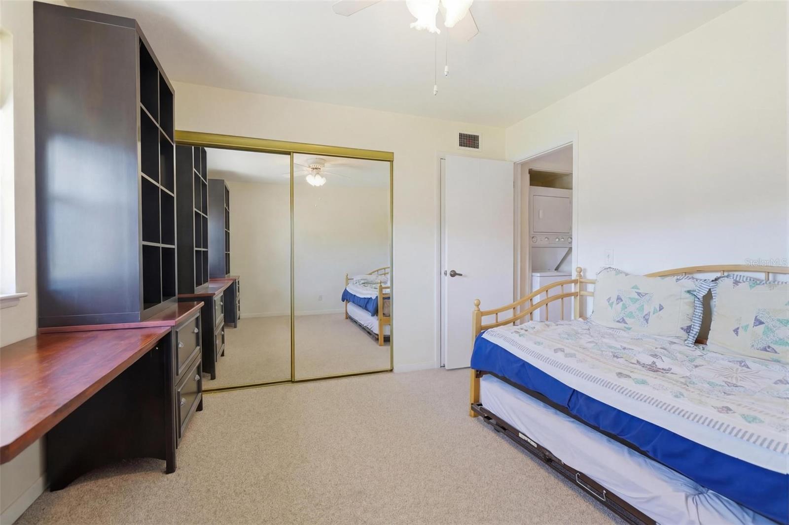 Image 27 of 52 For 1640 Juno Trail 101h