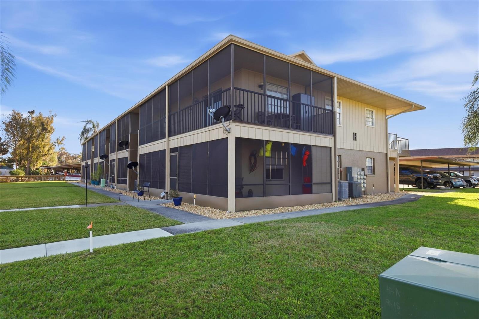 Image 40 of 52 For 1640 Juno Trail 101h