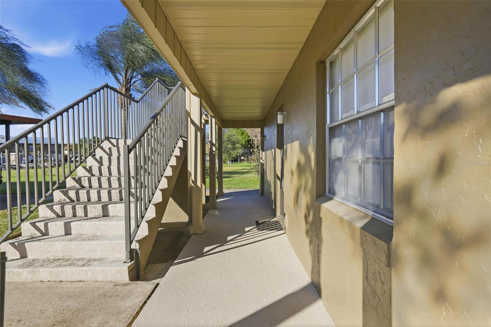 Image 43 of 52 For 1640 Juno Trail 101h