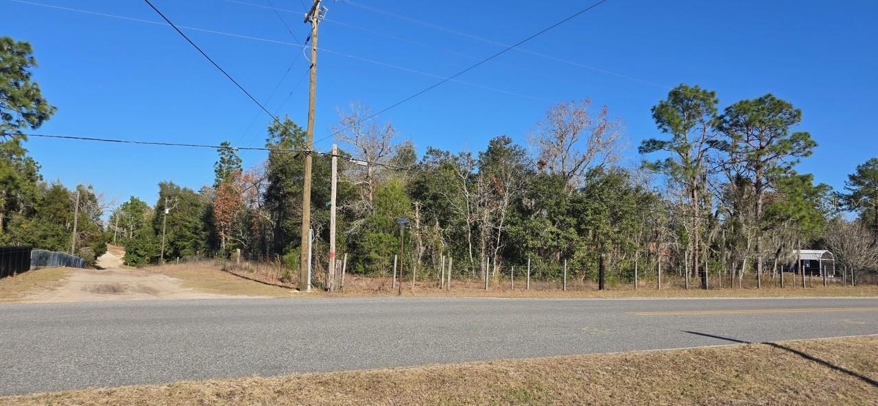 Image 3 of 8 For 7195 Gas Line Road