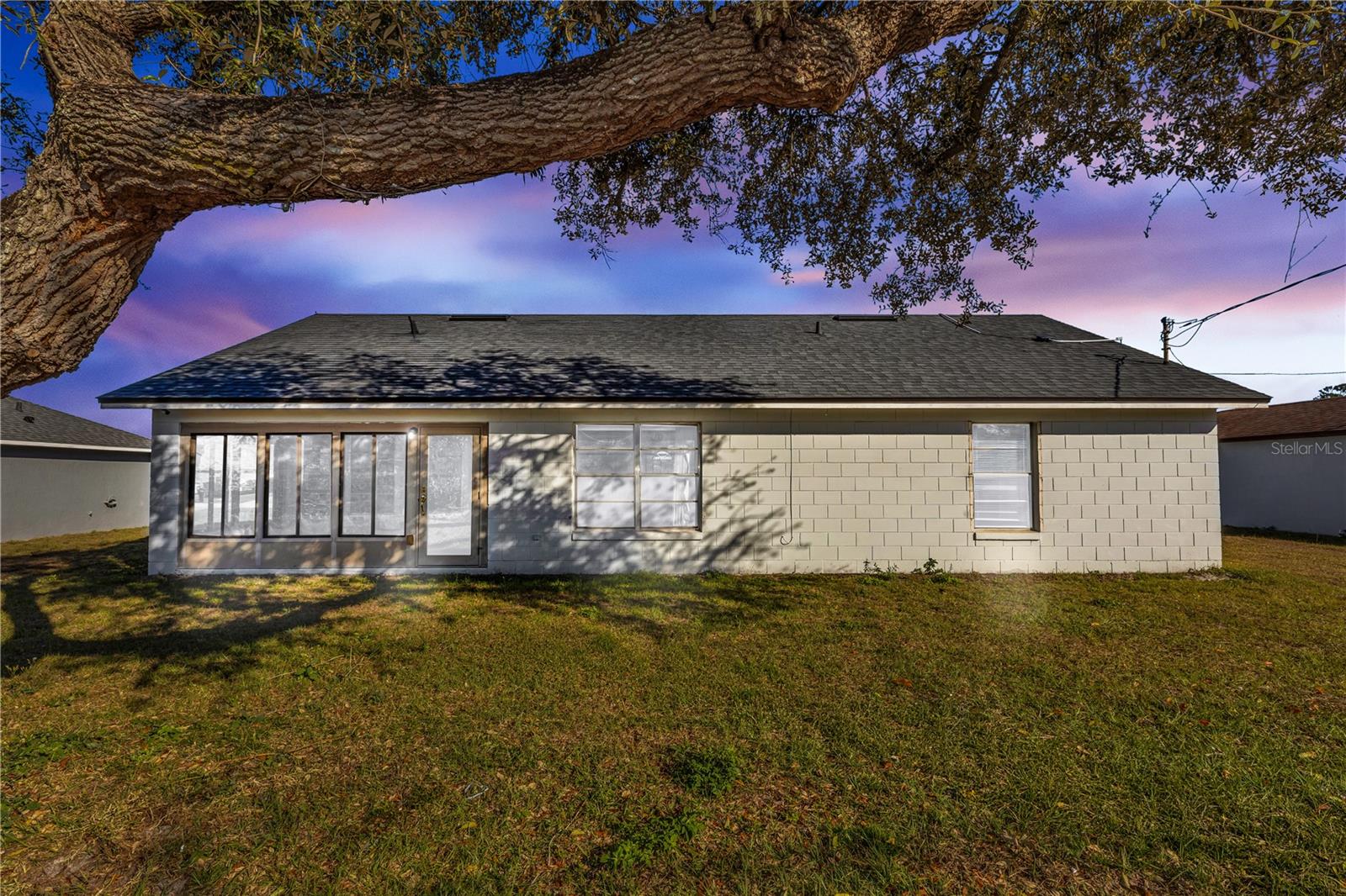 Image 21 of 30 For 2436 Ainsworth Avenue