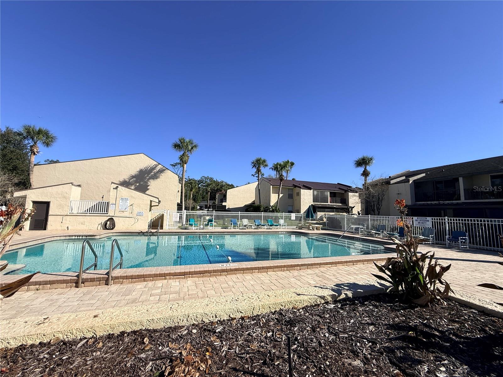 Image 25 of 26 For 100 Kentucky Avenue A6