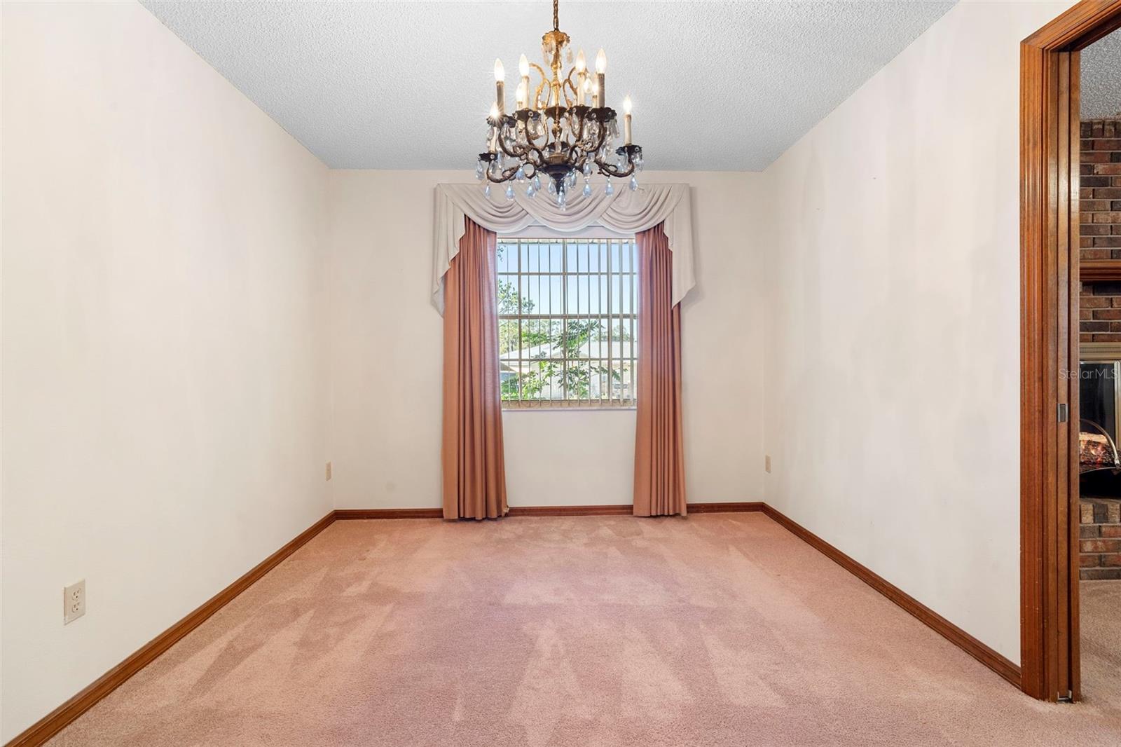 Image 16 of 56 For 2200 Bannister Street