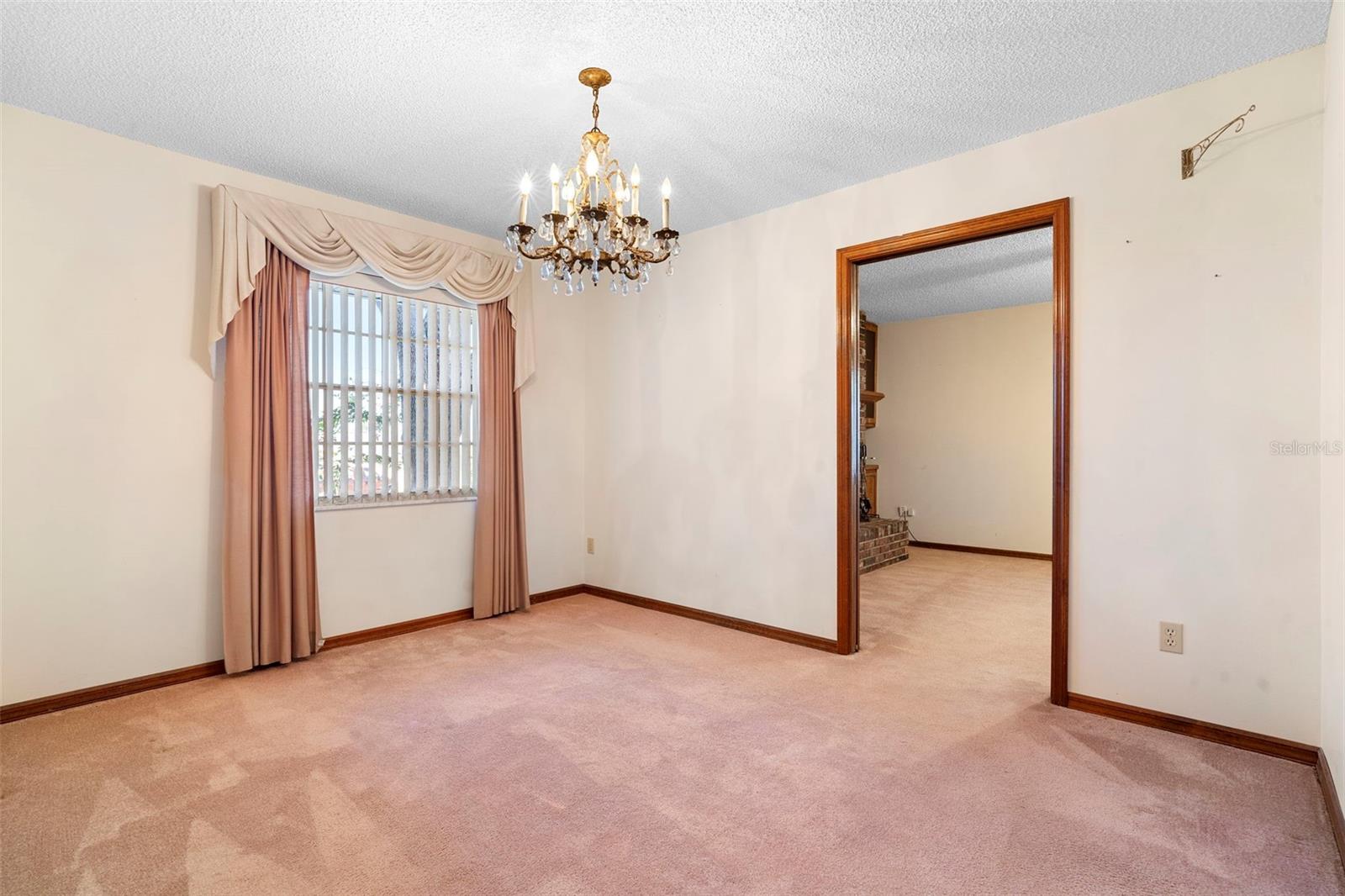 Image 17 of 56 For 2200 Bannister Street