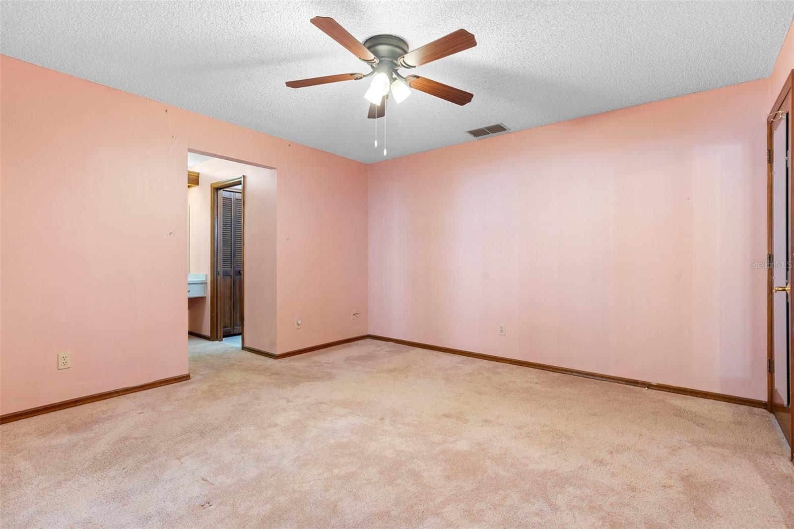 Image 24 of 56 For 2200 Bannister Street