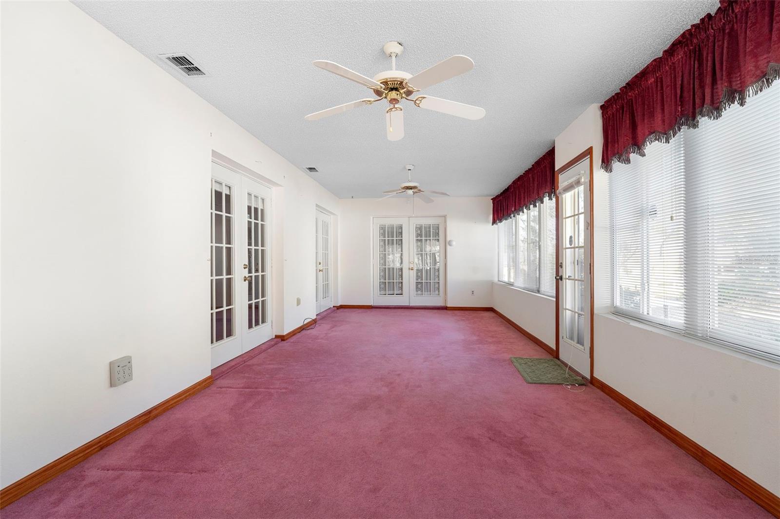 Image 37 of 56 For 2200 Bannister Street