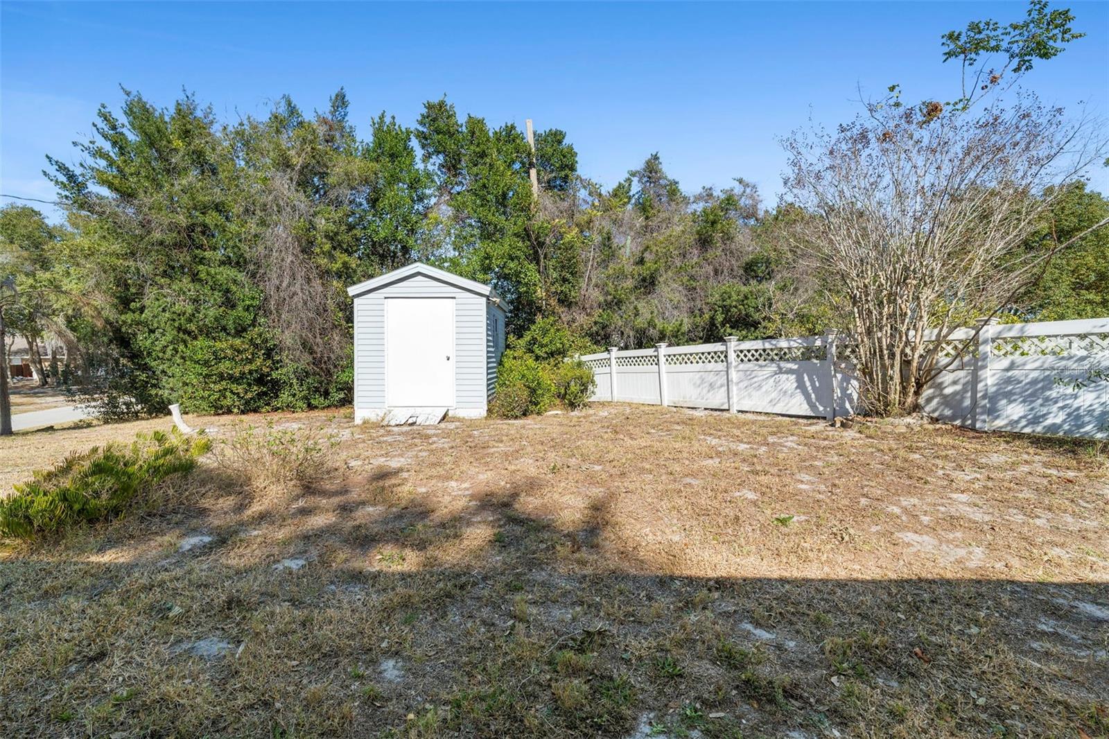 Image 46 of 56 For 2200 Bannister Street