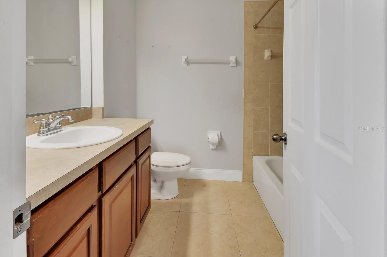 Image 31 of 42 For 5353 Coquina Shores Lane