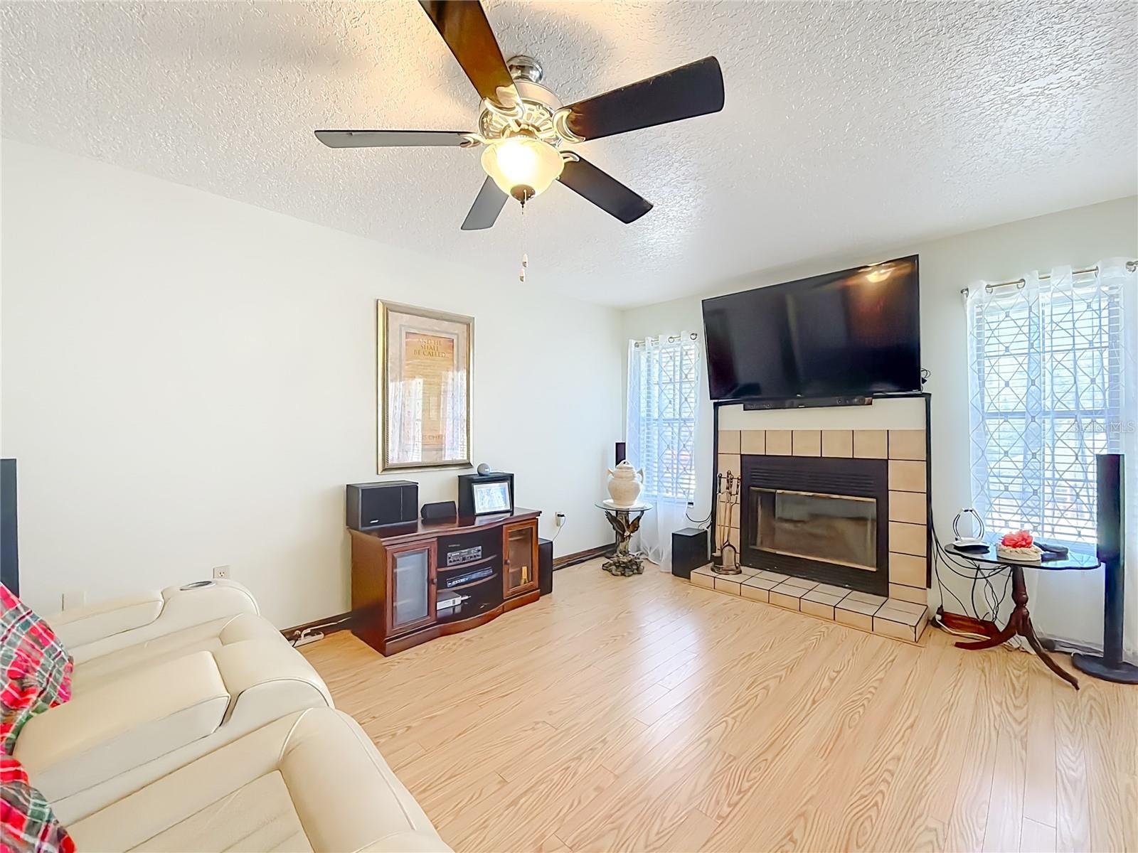 Image 18 of 51 For 3529 Sail Fish Avenue