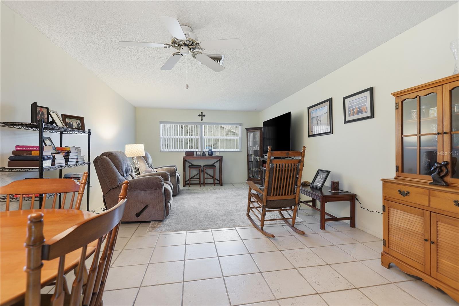 Image 8 of 24 For 210 Elmwood Avenue 350