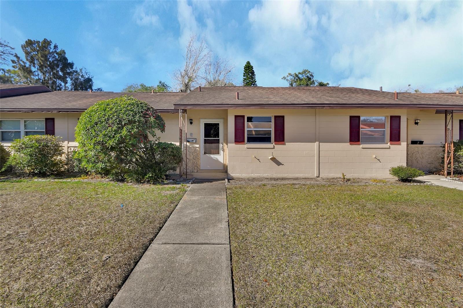 Details for 3 Villa Villar Court 30, DELAND, FL 32724