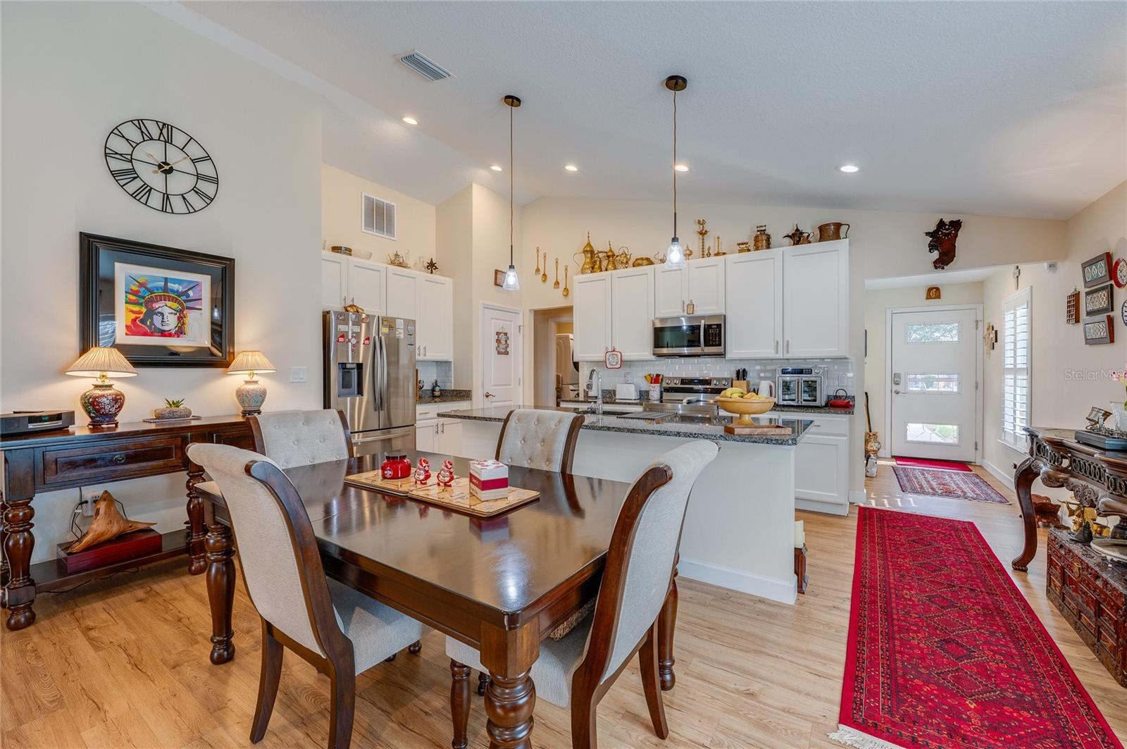 Image 10 of 38 For 812 Hamilton Street