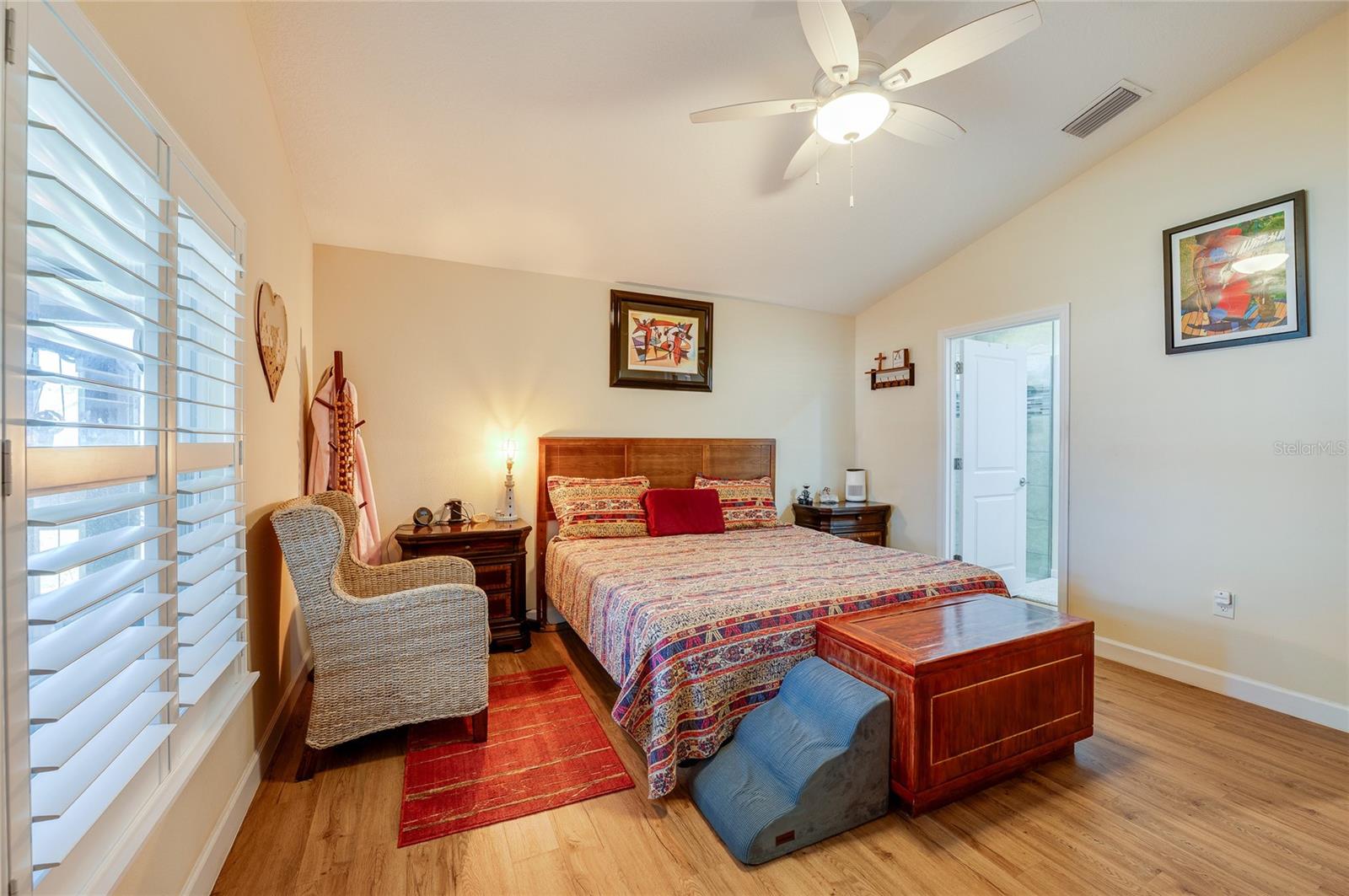 Image 15 of 38 For 812 Hamilton Street