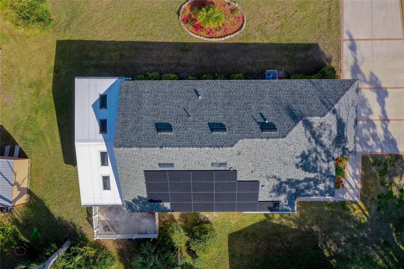 Image 5 of 38 For 812 Hamilton Street