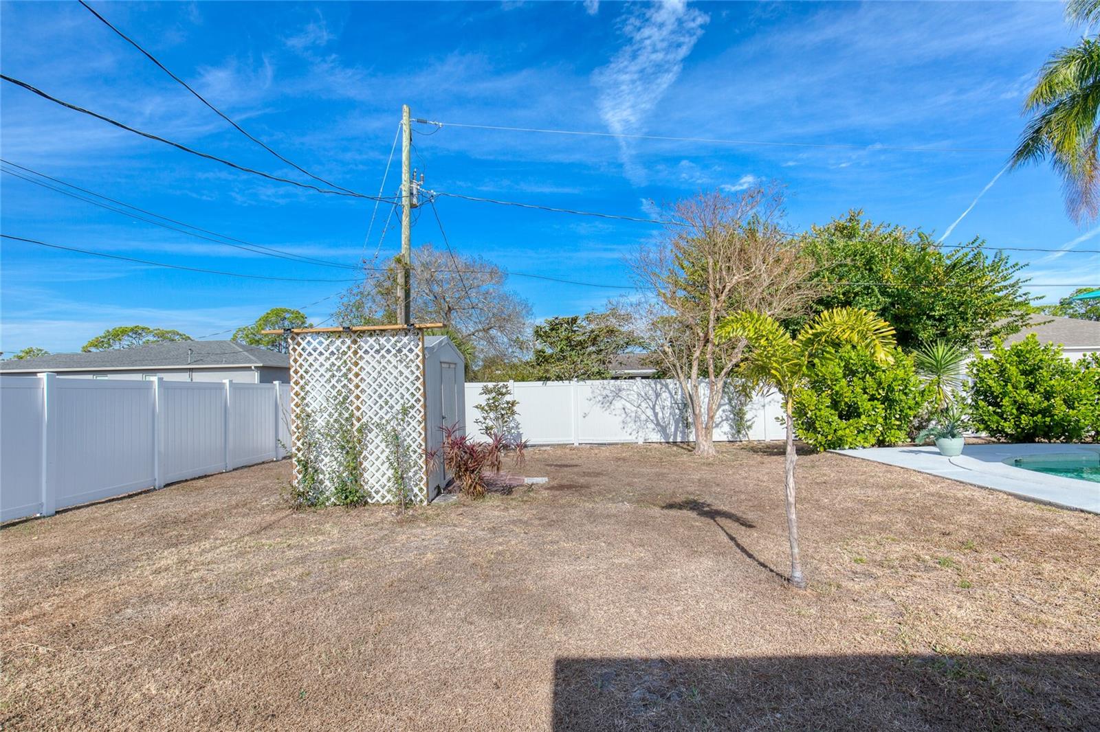 Image 36 of 52 For 917 Stage Street