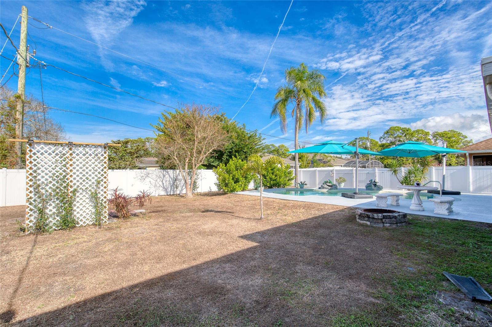 Image 37 of 52 For 917 Stage Street