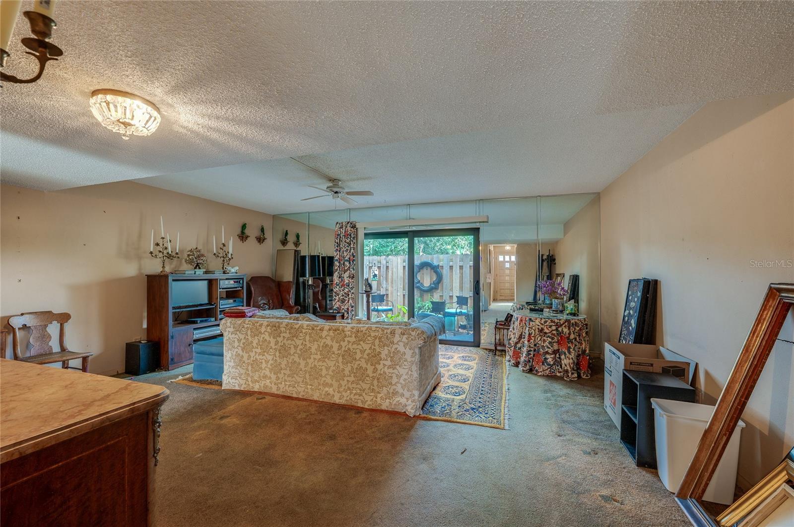 Image 17 of 36 For 625 Halifax Avenue 30