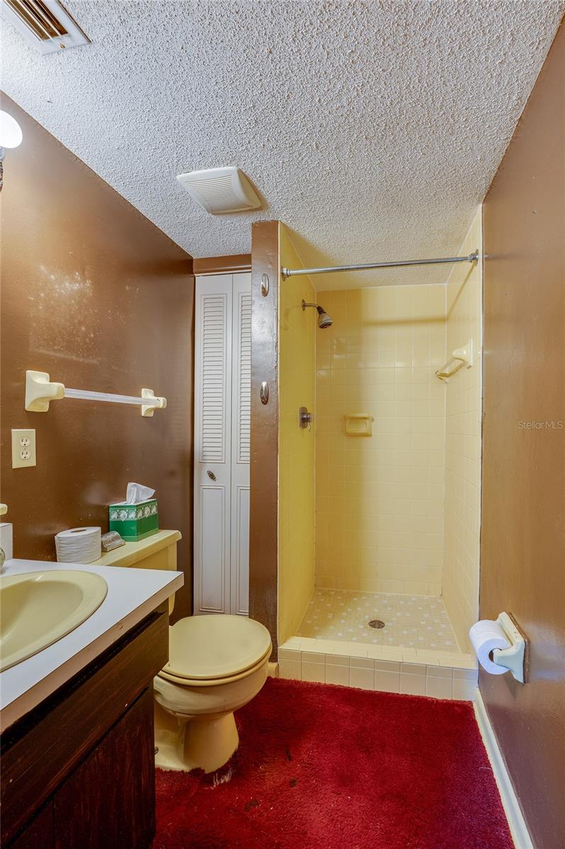 Image 22 of 36 For 625 Halifax Avenue 30