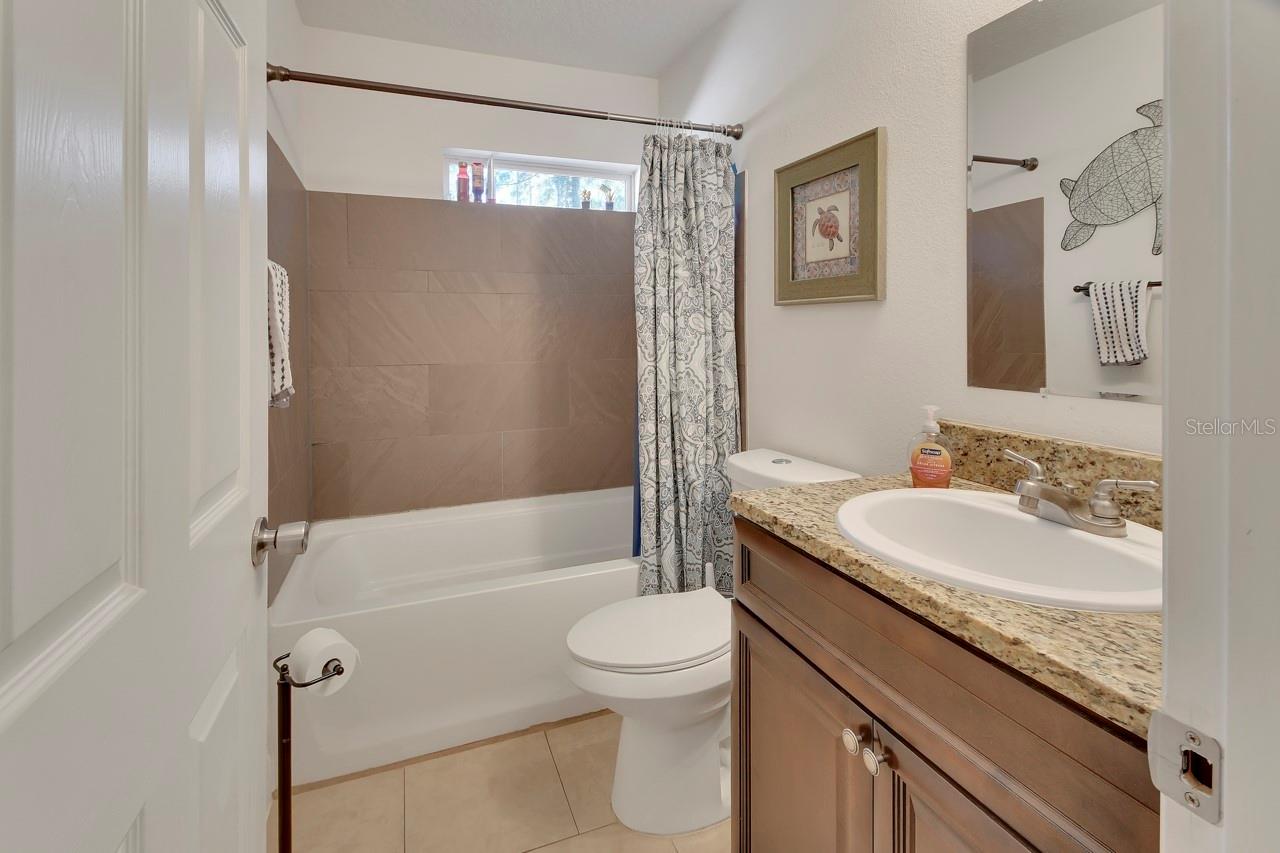 Image 20 of 38 For 1089 Eastbrook Avenue