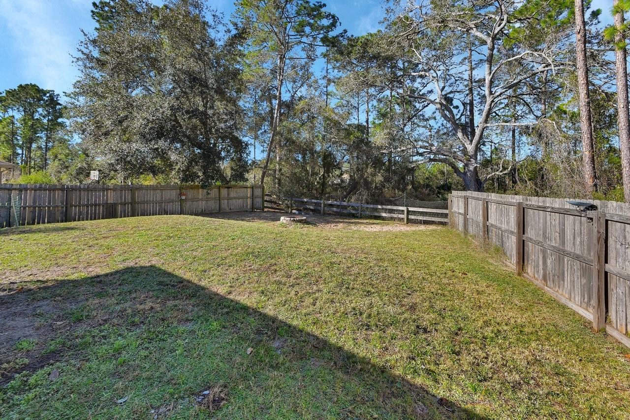 Image 28 of 38 For 1089 Eastbrook Avenue