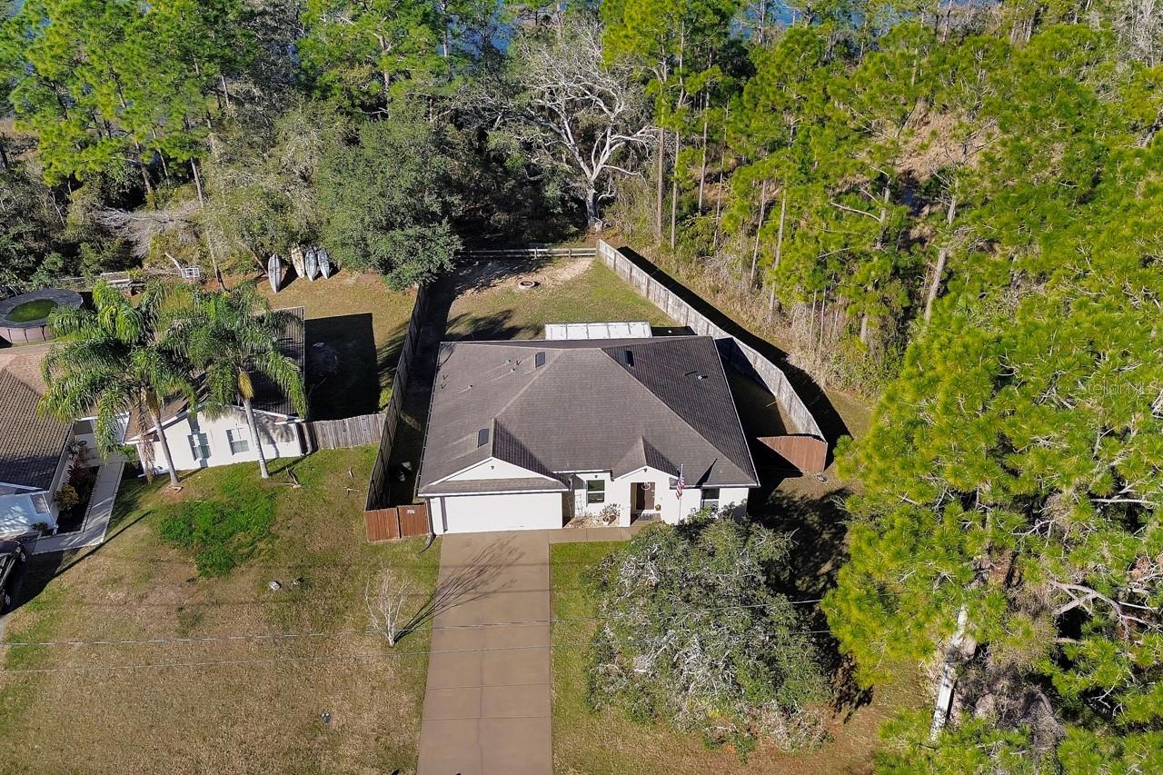 Image 32 of 38 For 1089 Eastbrook Avenue