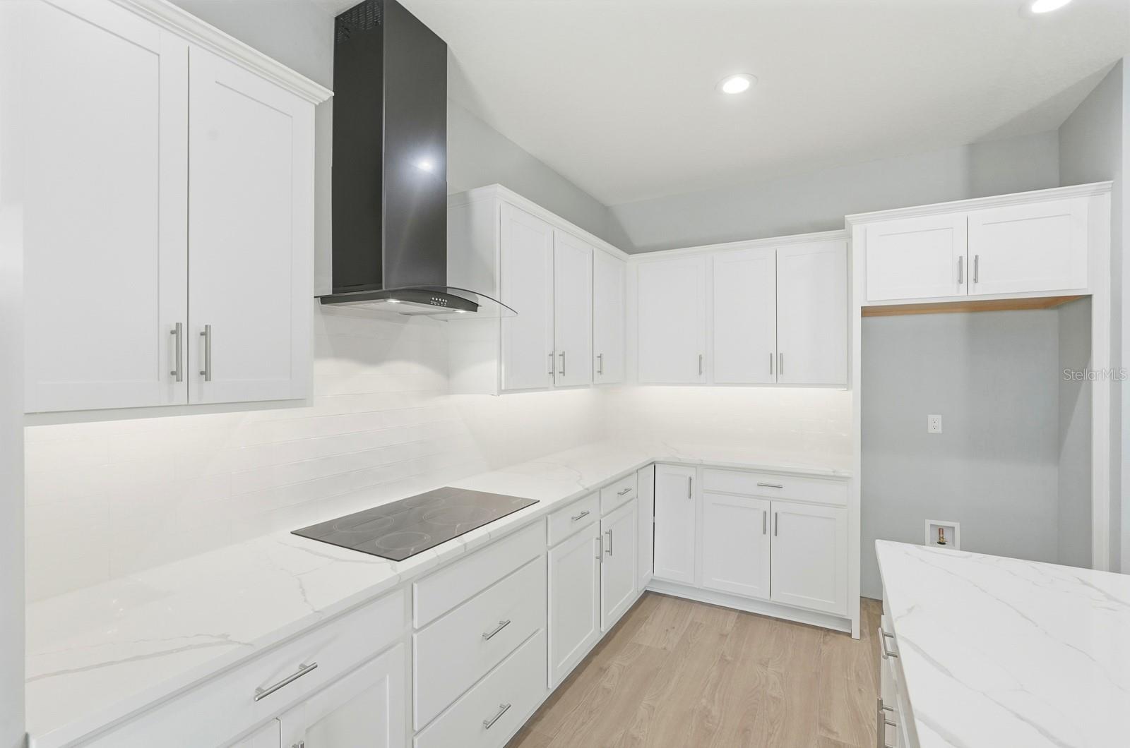 Image 16 of 59 For 402 Oliver Drive