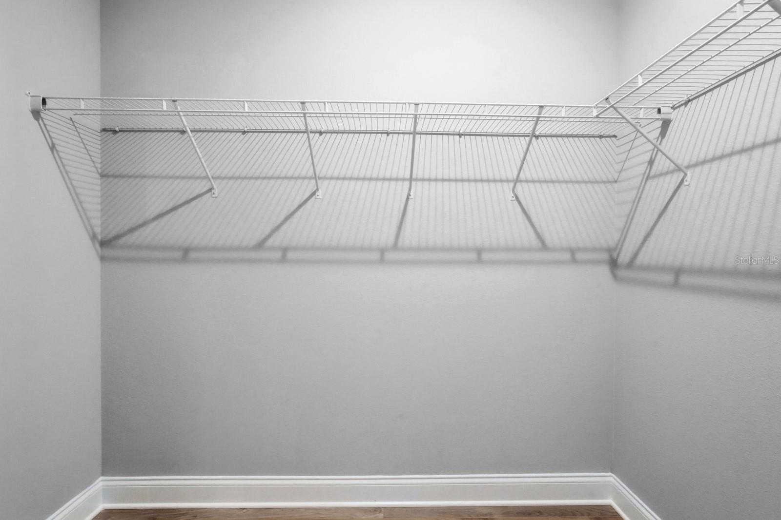 Image 21 of 59 For 402 Oliver Drive