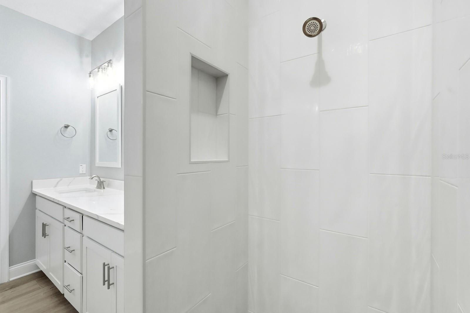 Image 30 of 59 For 402 Oliver Drive