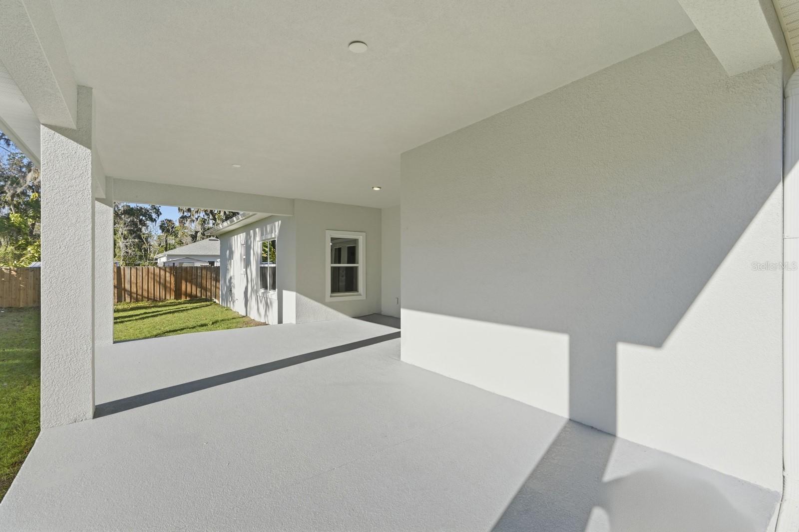 Image 37 of 59 For 402 Oliver Drive