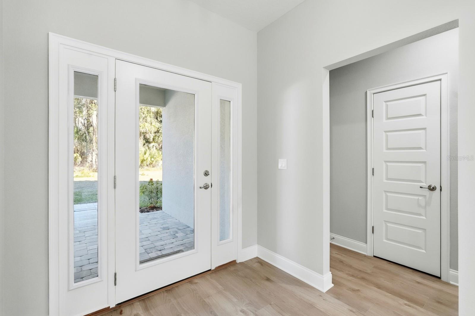 Image 5 of 59 For 402 Oliver Drive