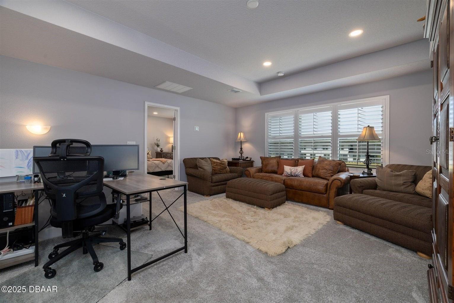 Image 20 of 28 For 27 Longridge Lane