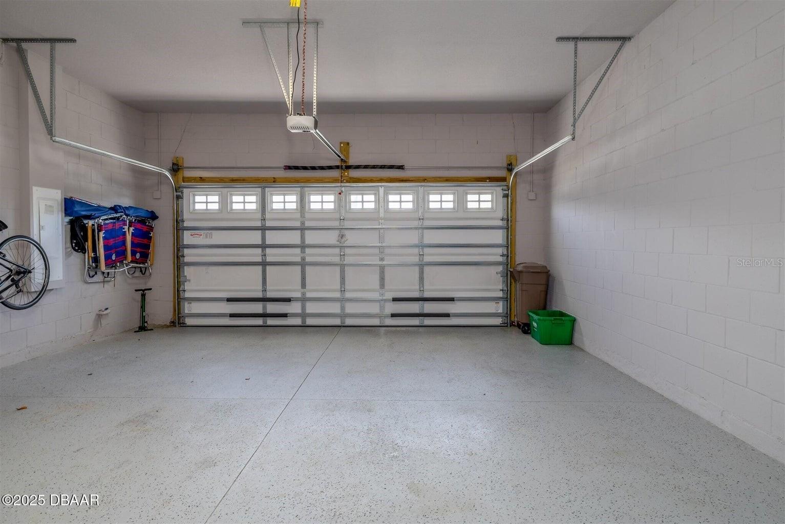 Image 24 of 28 For 27 Longridge Lane