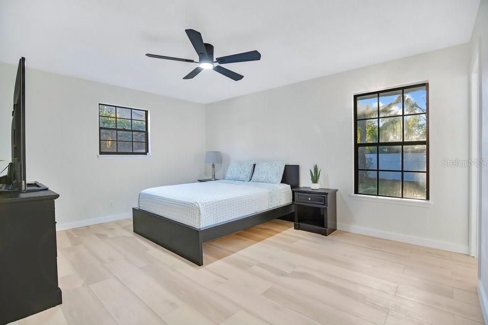 Image 14 of 32 For 771 Tumblebrook Drive