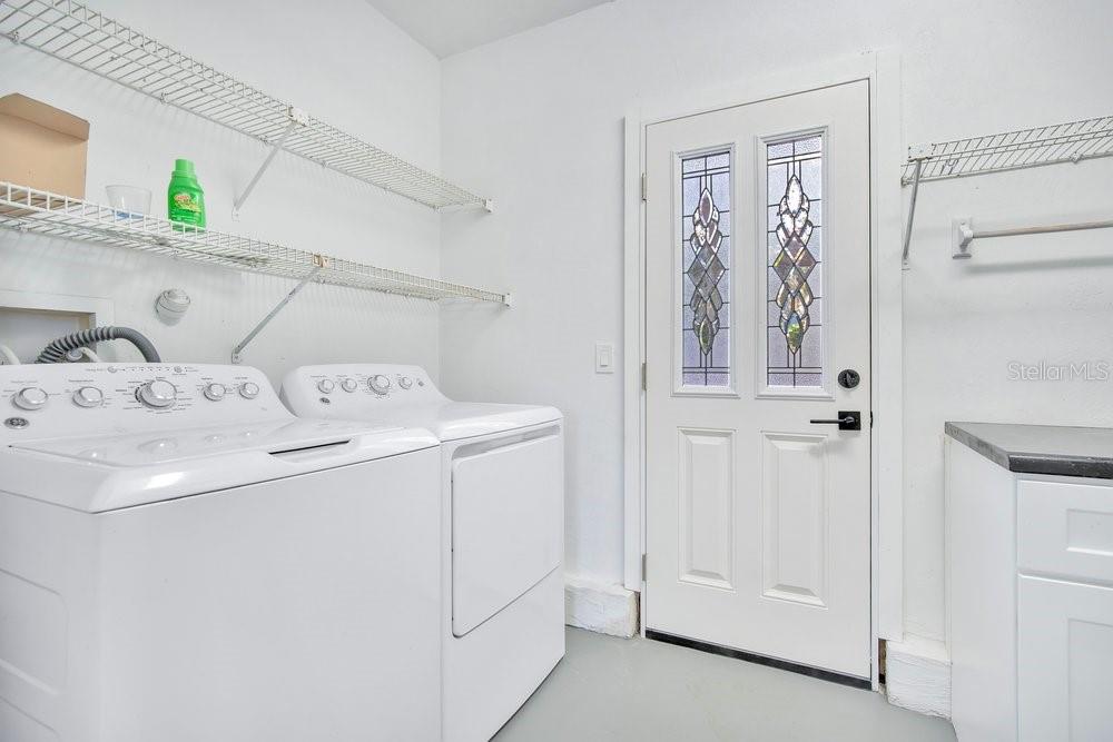 Image 21 of 32 For 771 Tumblebrook Drive