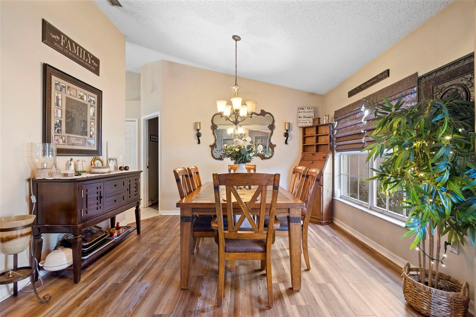 Image 7 of 39 For 310 Lake Forest Terrace