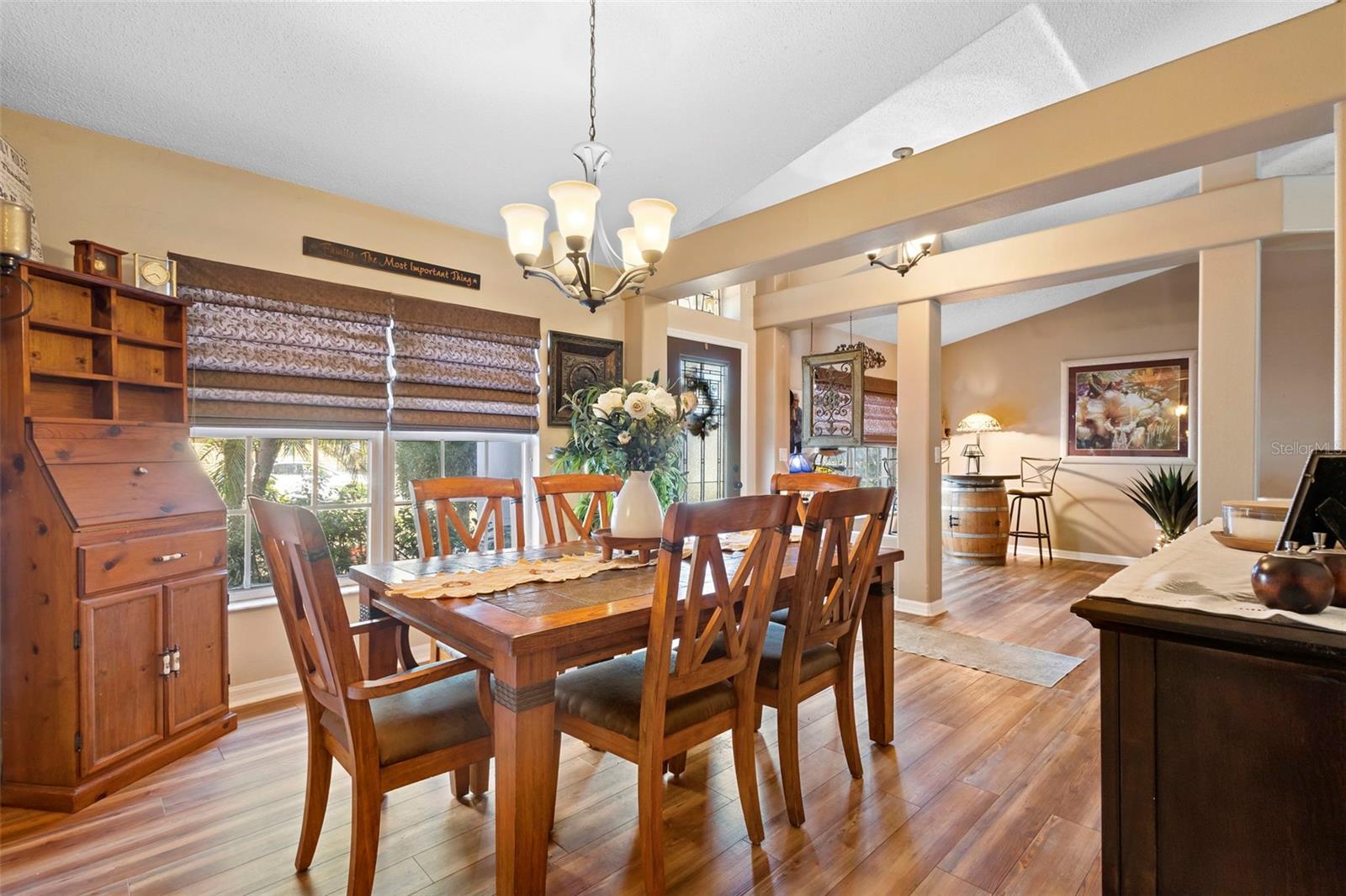 Image 8 of 39 For 310 Lake Forest Terrace