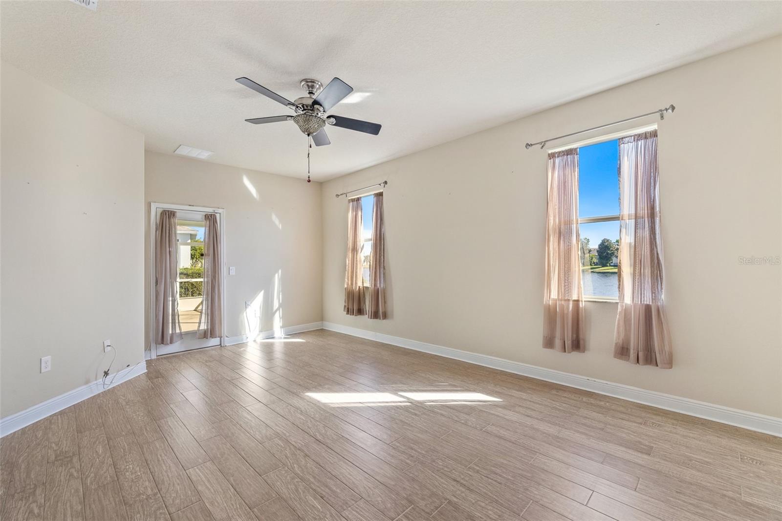 Image 12 of 43 For 3873 Dorsiere Avenue