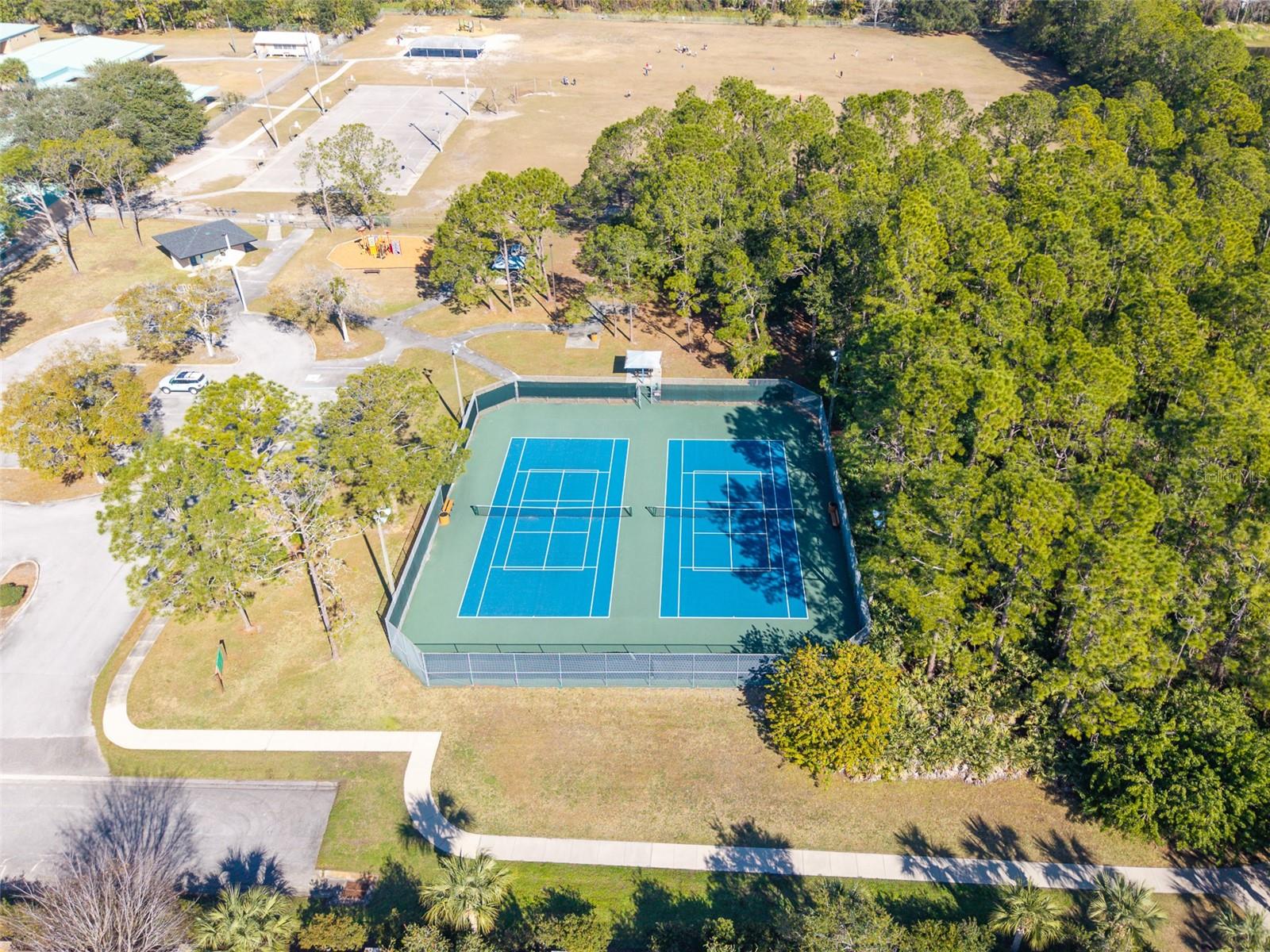 Image 33 of 43 For 3873 Dorsiere Avenue