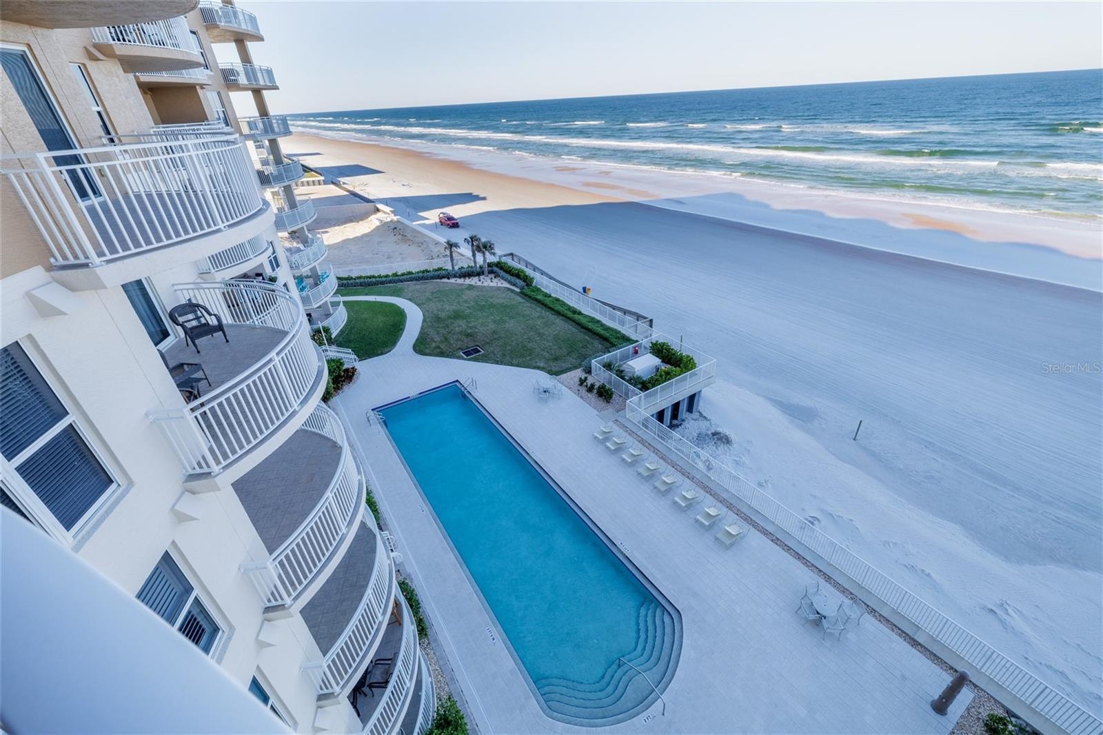 Image 11 of 58 For 2403 Atlantic Avenue 604