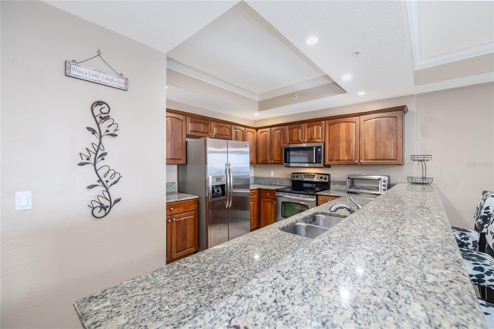 Image 16 of 58 For 2403 Atlantic Avenue 604