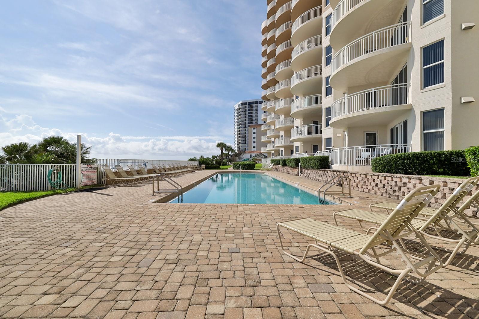 Image 54 of 58 For 2403 Atlantic Avenue 604