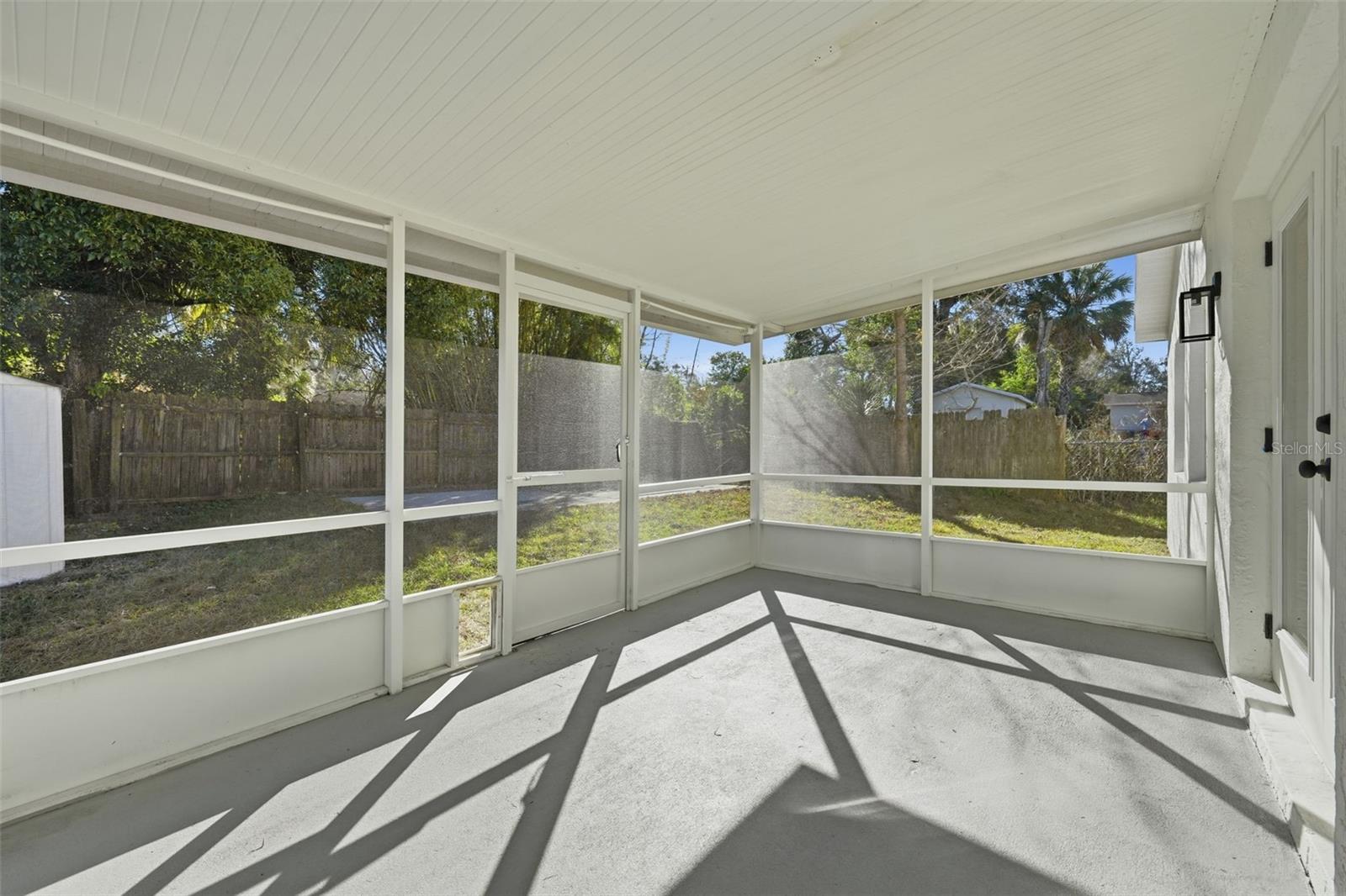 Image 25 of 32 For 516 Park Avenue