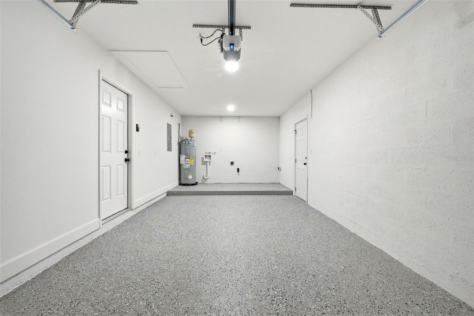 Image 30 of 32 For 516 Park Avenue