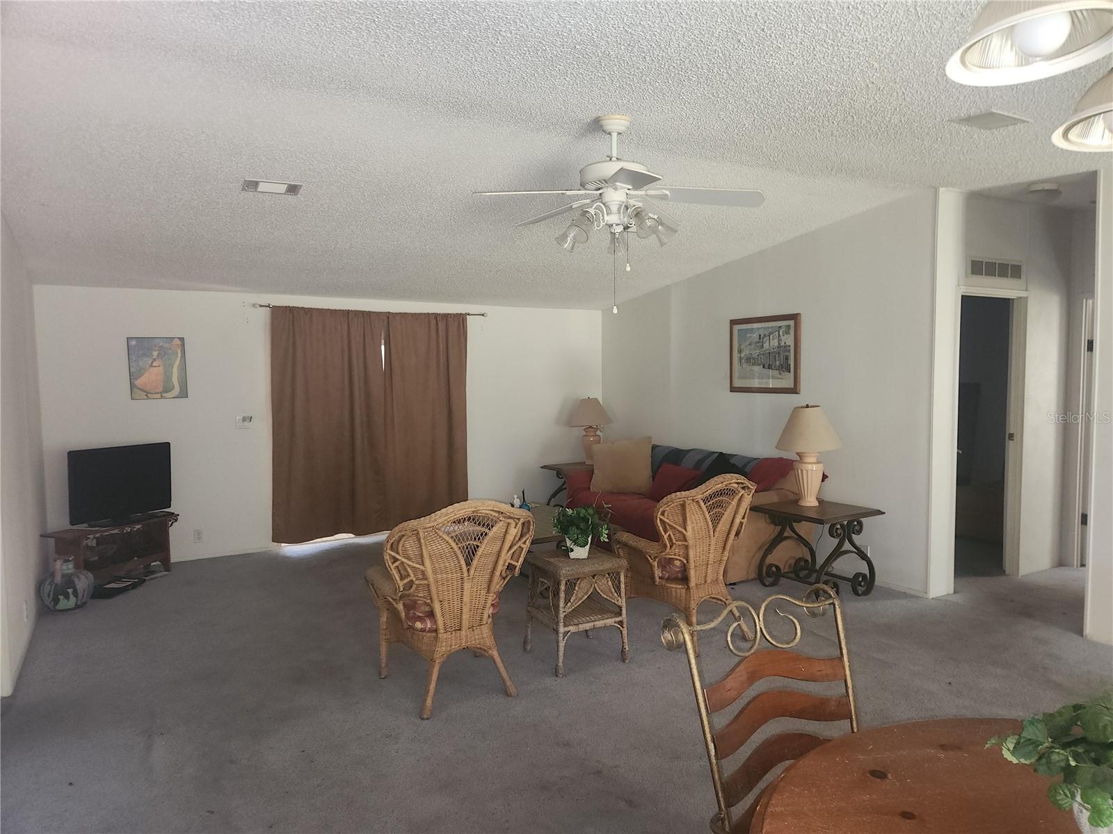 Image 5 of 27 For 384 Crescent Lake Shore Drive