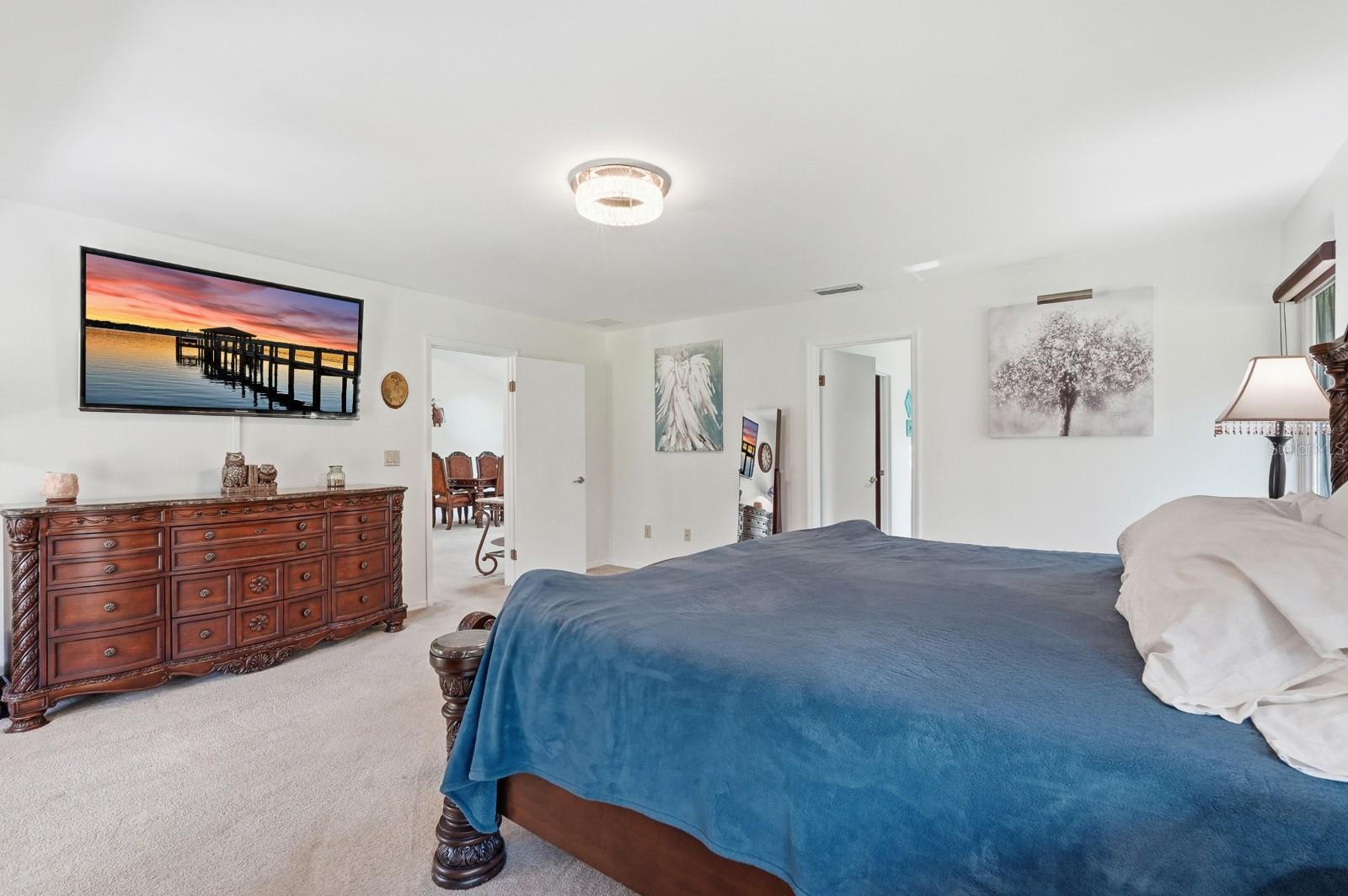 Image 28 of 75 For 460 Spring Forest Drive