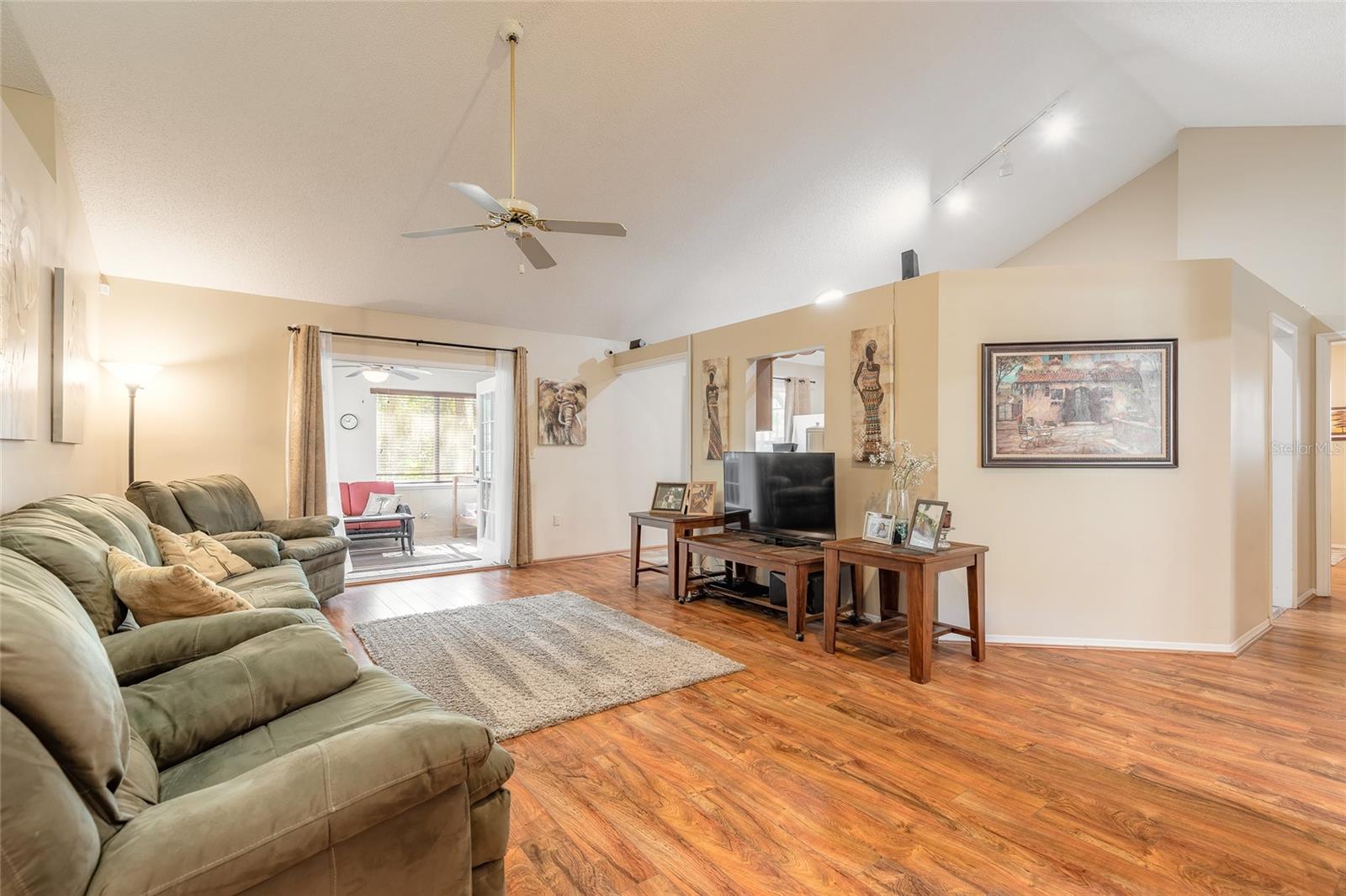 Image 12 of 49 For 1501 Dillard Road